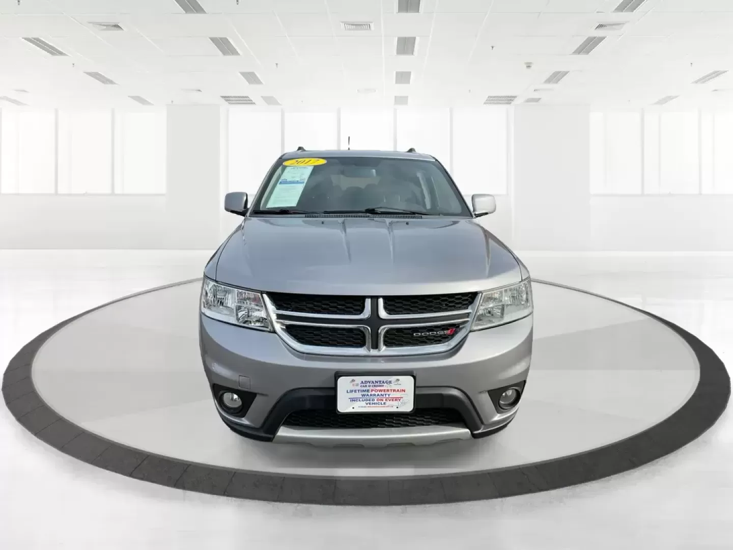 2017 Dodge Journey SXT AWD (3C4PDDBG9HT) with an Pentastar 3.6L V-6 DOHC engine, located at 880 E. National Road, Vandalia, OH, 45377, (937) 908-9800, 39.891918, -84.183594 - Photo#6