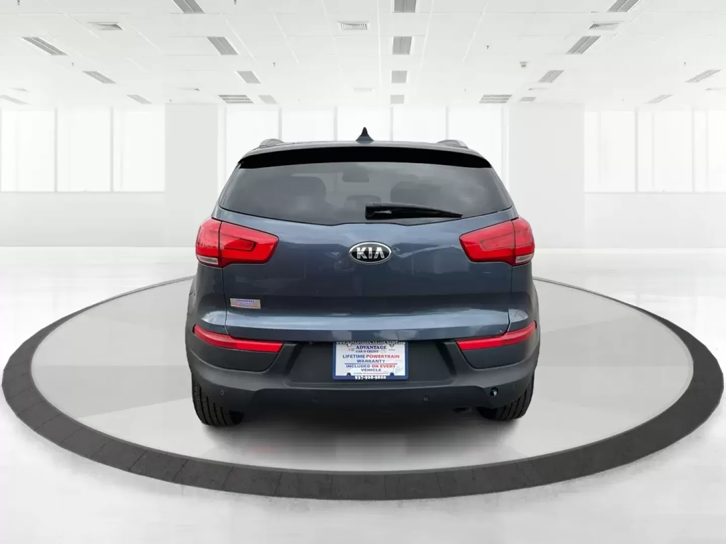 2014 Kia Sportage LX (KNDPBCAC3E7) with an 2.4L I-4 gasoline direct injection engine, located at 880 E. National Road, Vandalia, OH, 45377, (937) 908-9800, 39.891918, -84.183594 - Photo#3