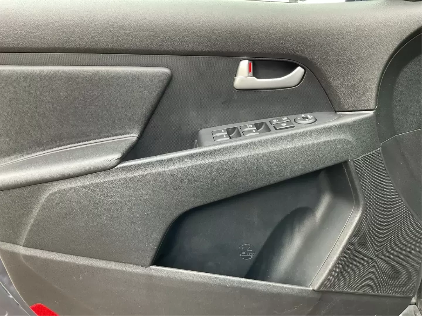 2014 Kia Sportage LX (KNDPBCAC3E7) with an 2.4L I-4 gasoline direct injection engine, located at 880 E. National Road, Vandalia, OH, 45377, (937) 908-9800, 39.891918, -84.183594 - Photo#16