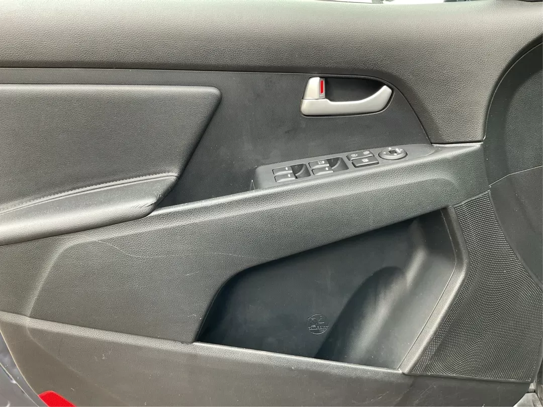 2014 Kia Sportage LX (KNDPBCAC3E7) with an 2.4L I-4 gasoline direct injection engine, located at 880 E. National Road, Vandalia, OH, 45377, (937) 908-9800, 39.891918, -84.183594 - Photo#16
