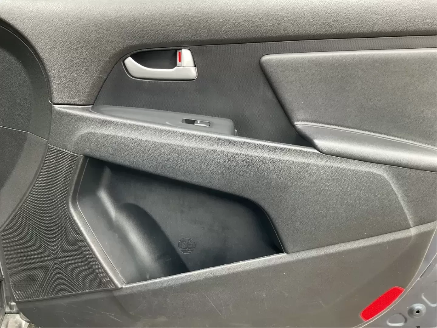 2014 Kia Sportage LX (KNDPBCAC3E7) with an 2.4L I-4 gasoline direct injection engine, located at 880 E. National Road, Vandalia, OH, 45377, (937) 908-9800, 39.891918, -84.183594 - Photo#17