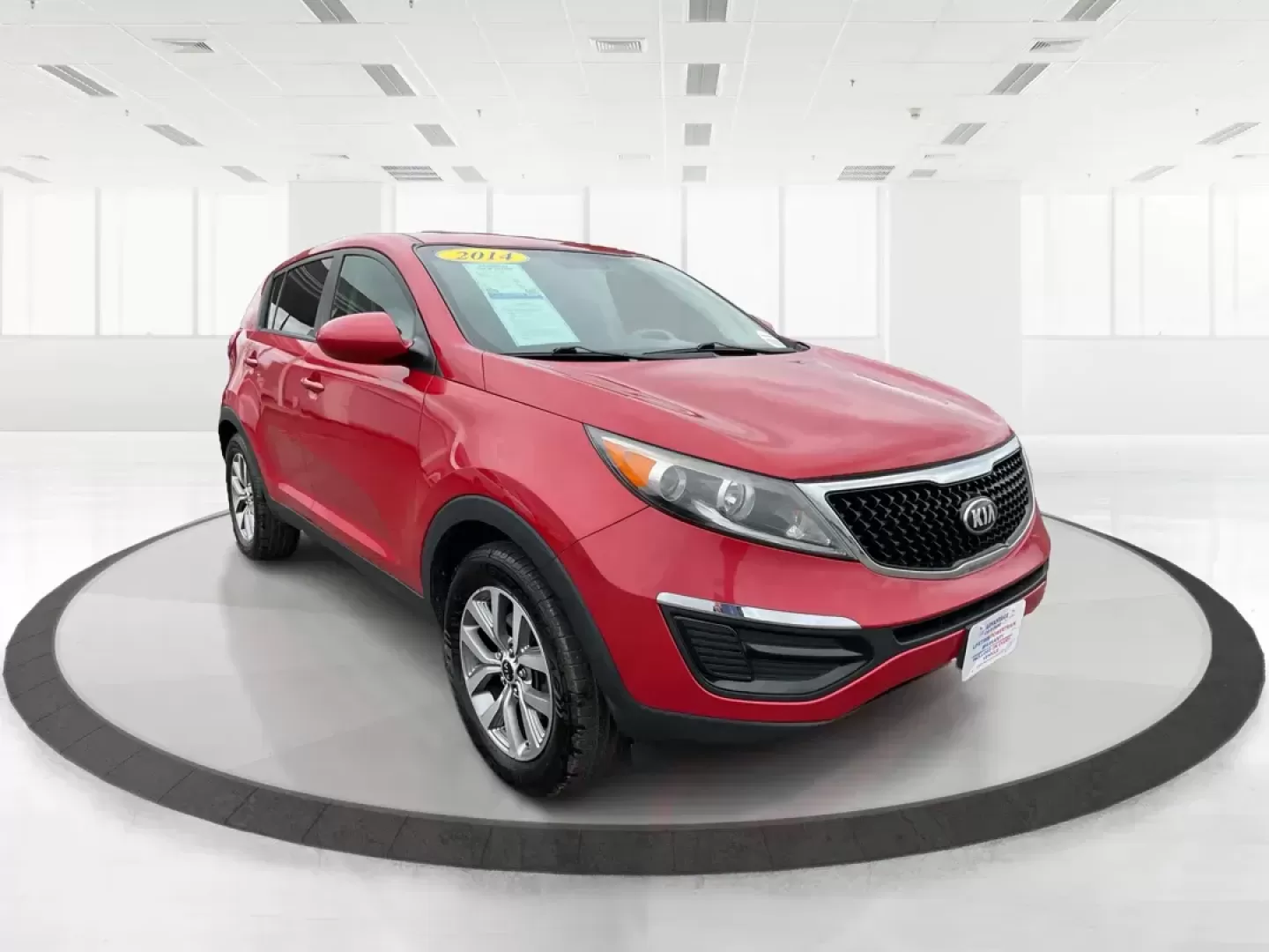 2014 Kia Sportage LX (KNDPB3AC1E7) with an 2.4L I-4 gasoline direct injection engine, located at 1230 East Main St, Xenia, OH, 45385, (937) 908-9800, 39.688026, -83.910172 - Photo#0
