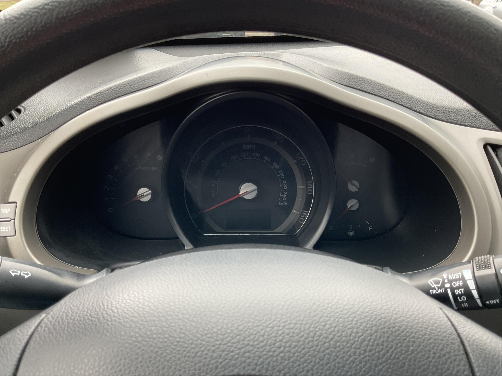 2014 Kia Sportage LX (KNDPB3AC1E7) with an 2.4L I-4 gasoline direct injection engine, located at 8750 N County Rd 25A, Piqua, OH, 45356, (937) 908-9800, 40.164391, -84.232513 - Photo#14