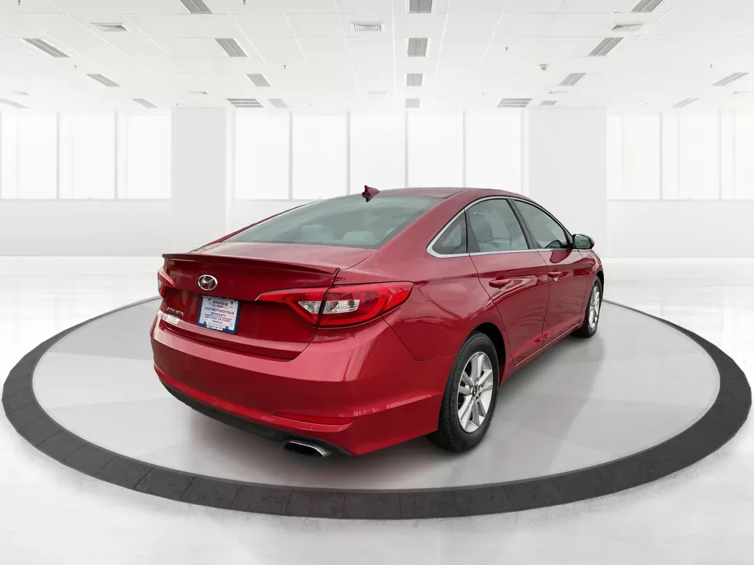 2017 Hyundai Sonata Base/SE (5NPE24AF8HH) with an Other engine, located at 1184 Kauffman Ave, Fairborn, OH, 45324, (937) 908-9800, 39.807072, -84.030914 - Photo#2