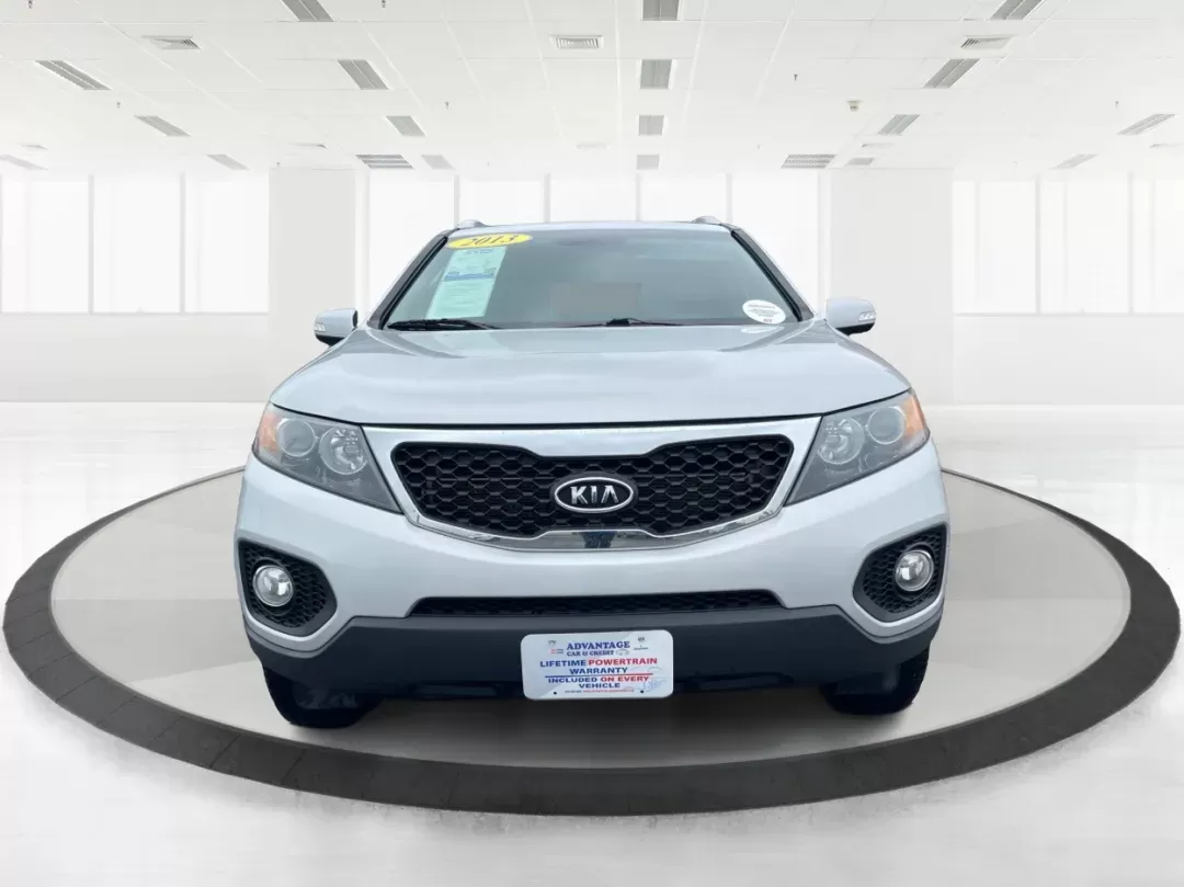 2013 Kia Sorento LX (5XYKT3A61DG) with an 2.4L I-4 gasoline direct injection engine, located at 401 Woodman Dr, Riverside, OH, 45431, (937) 908-9800, 39.760899, -84.123421 - 2013 Kia Sorento LX - Photo#6