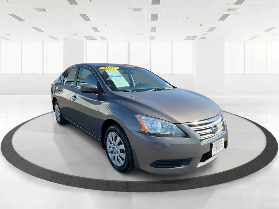 photo of 2015 Nissan Sentra SV