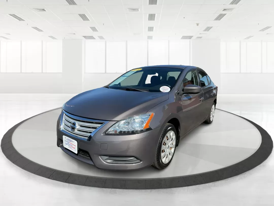 2015 Nissan Sentra SV (3N1AB7AP2FY) with an 1.8L I-4 DOHC engine, located at 880 E. National Road, Vandalia, OH, 45377, (937) 908-9800, 39.891918, -84.183594 - Photo#7