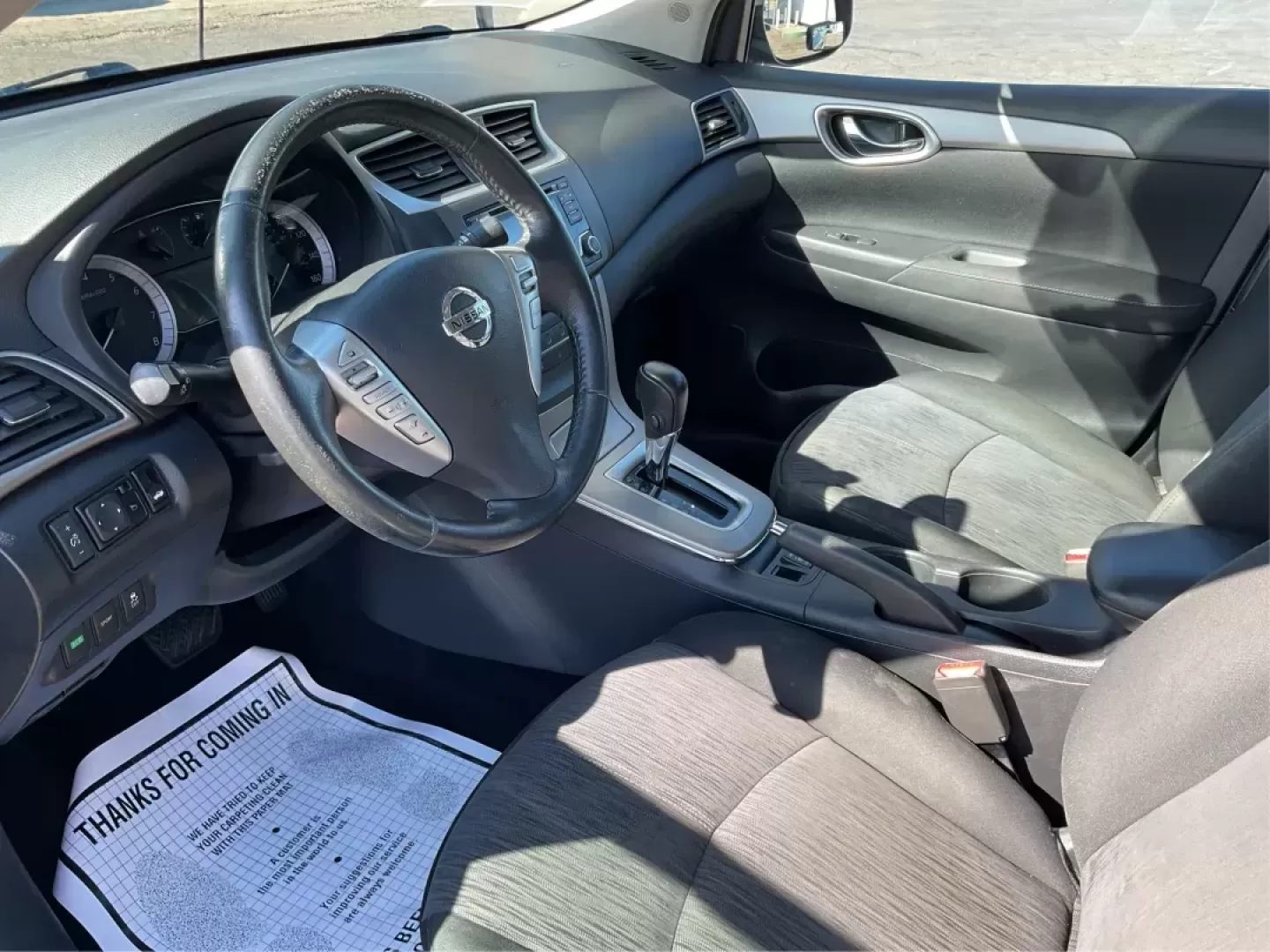 2015 Nissan Sentra SV (3N1AB7AP2FY) with an 1.8L I-4 DOHC engine, located at 880 E. National Road, Vandalia, OH, 45377, (937) 908-9800, 39.891918, -84.183594 - Photo#8
