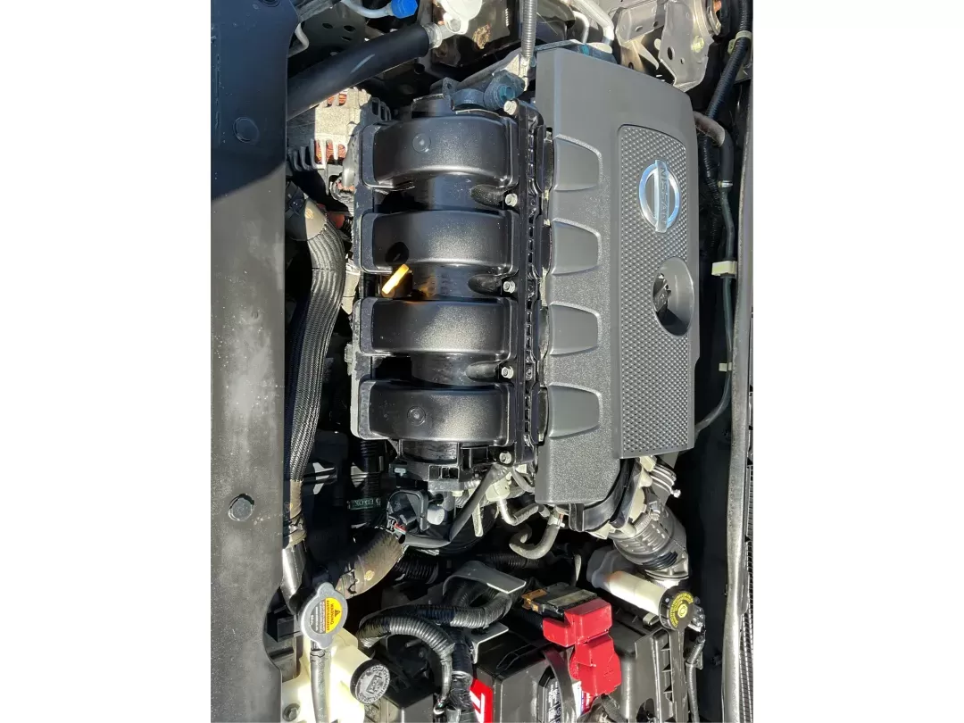 2015 Nissan Sentra SV (3N1AB7AP2FY) with an 1.8L I-4 DOHC engine, located at 880 E. National Road, Vandalia, OH, 45377, (937) 908-9800, 39.891918, -84.183594 - Photo#10