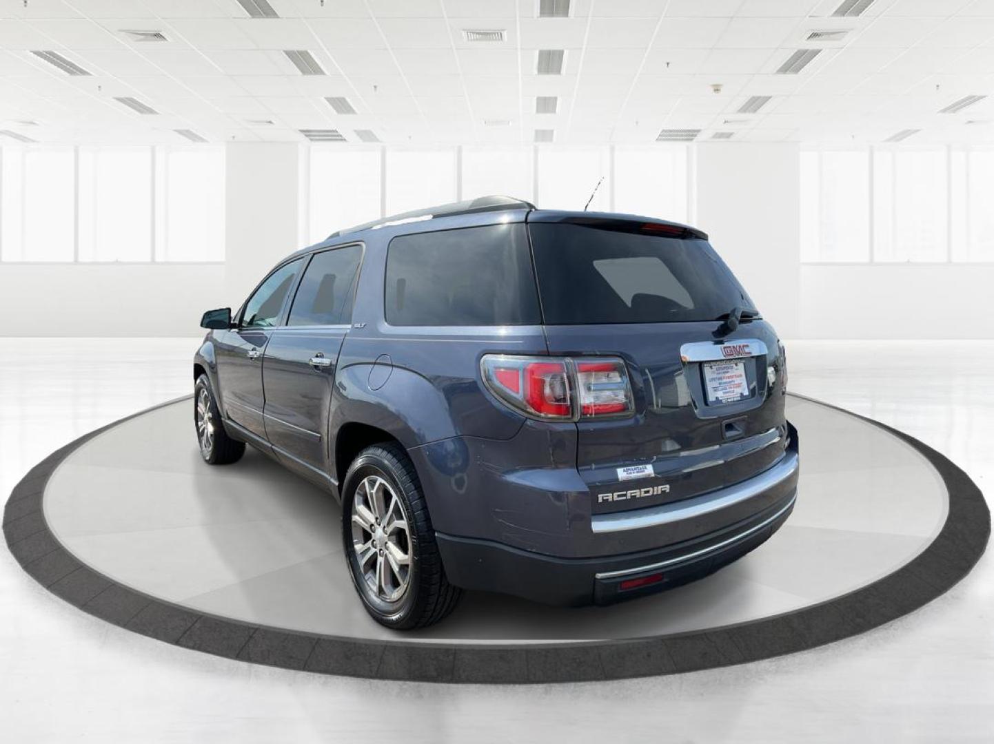 2014 GMC Acadia SLT-1 (1GKKVRKD7EJ) with an 3.6L V-6 gasoline direct injection engine, located at 880 E. National Road, Vandalia, OH, 45377, (937) 908-9800, 39.891918, -84.183594 - Photo#4