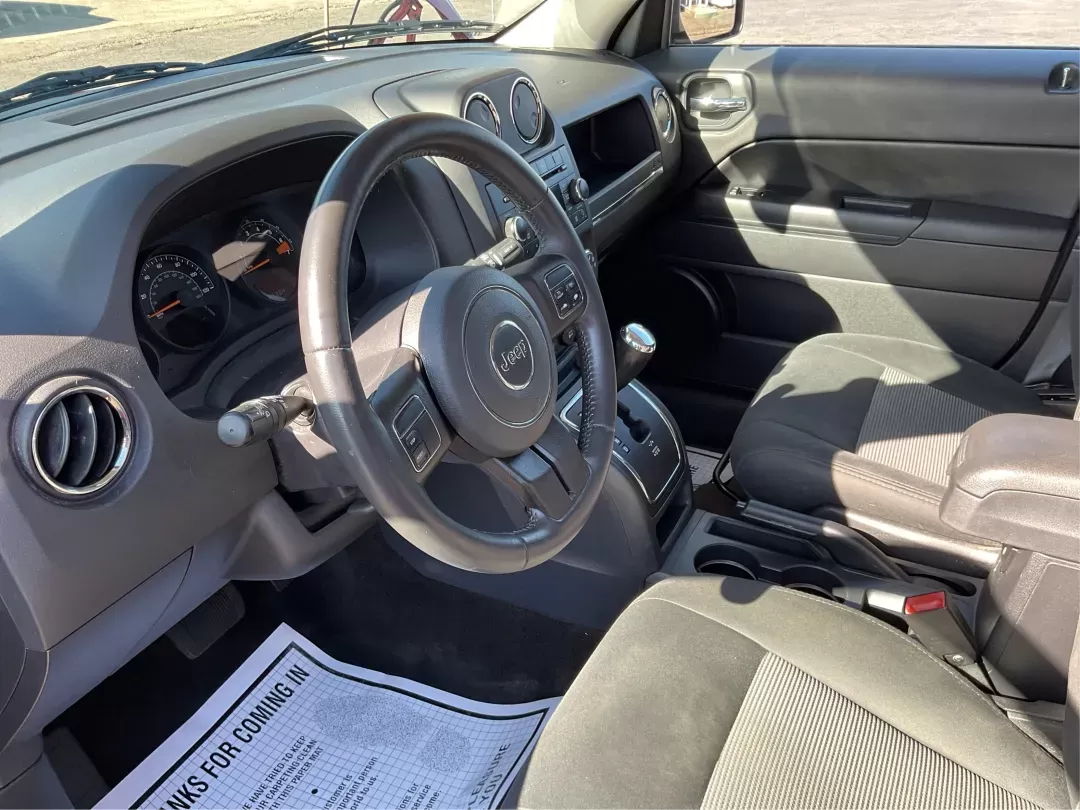 2015 Jeep Patriot Latitude (1C4NJRFB2FD) with an 2.4L I-4 DOHC engine, located at 1099 N County Rd 25A , Troy, OH, 45373, (937) 908-9800, 40.057079, -84.212883 - 2015 Jeep Patriot Latitude - Photo#7