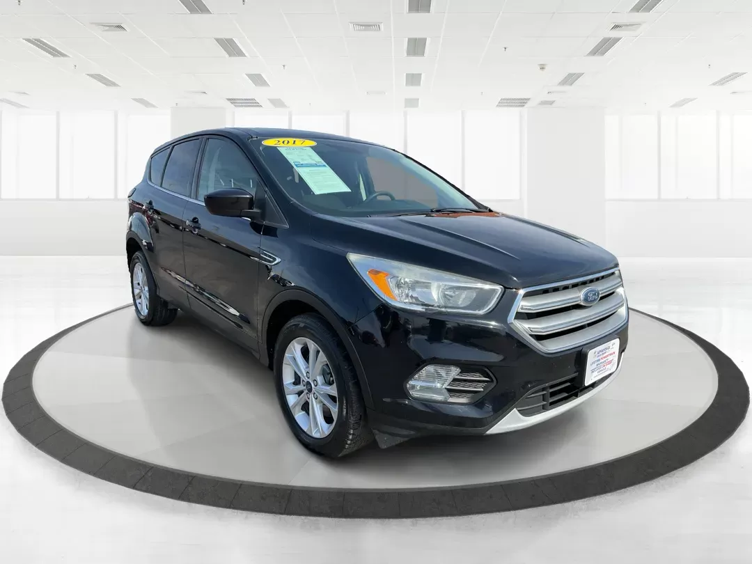 photo of 2017 Ford Escape SE