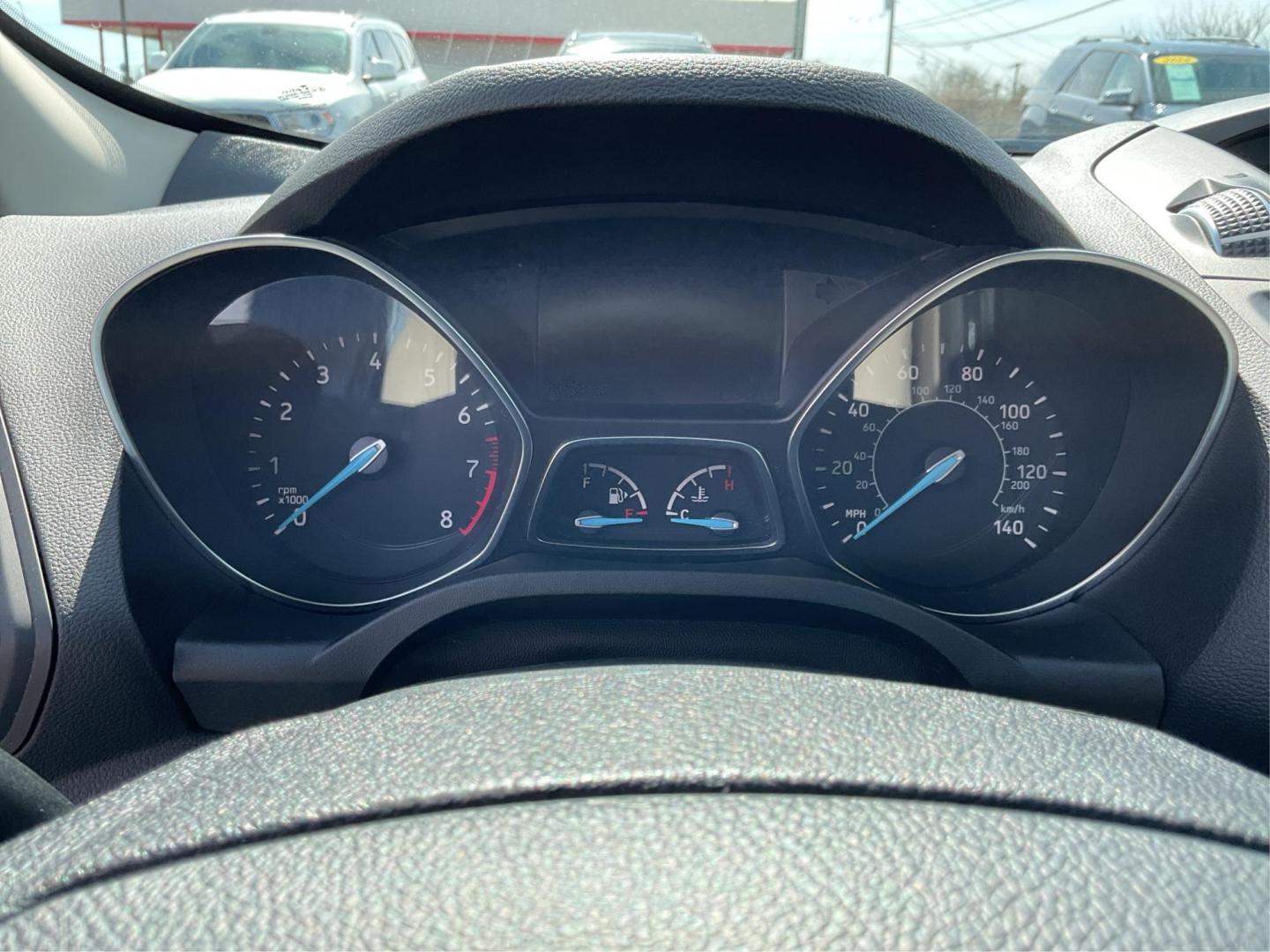 2017 Ford Escape SE (1FMCU0G9XHU) with an EcoBoost 1.5L I-4 gasoline direct injection engine, located at 4508 South Dixie Dr, Moraine, OH, 45439, (937) 908-9800, 39.689976, -84.218452 - 2017 Ford Escape SE - Photo#13