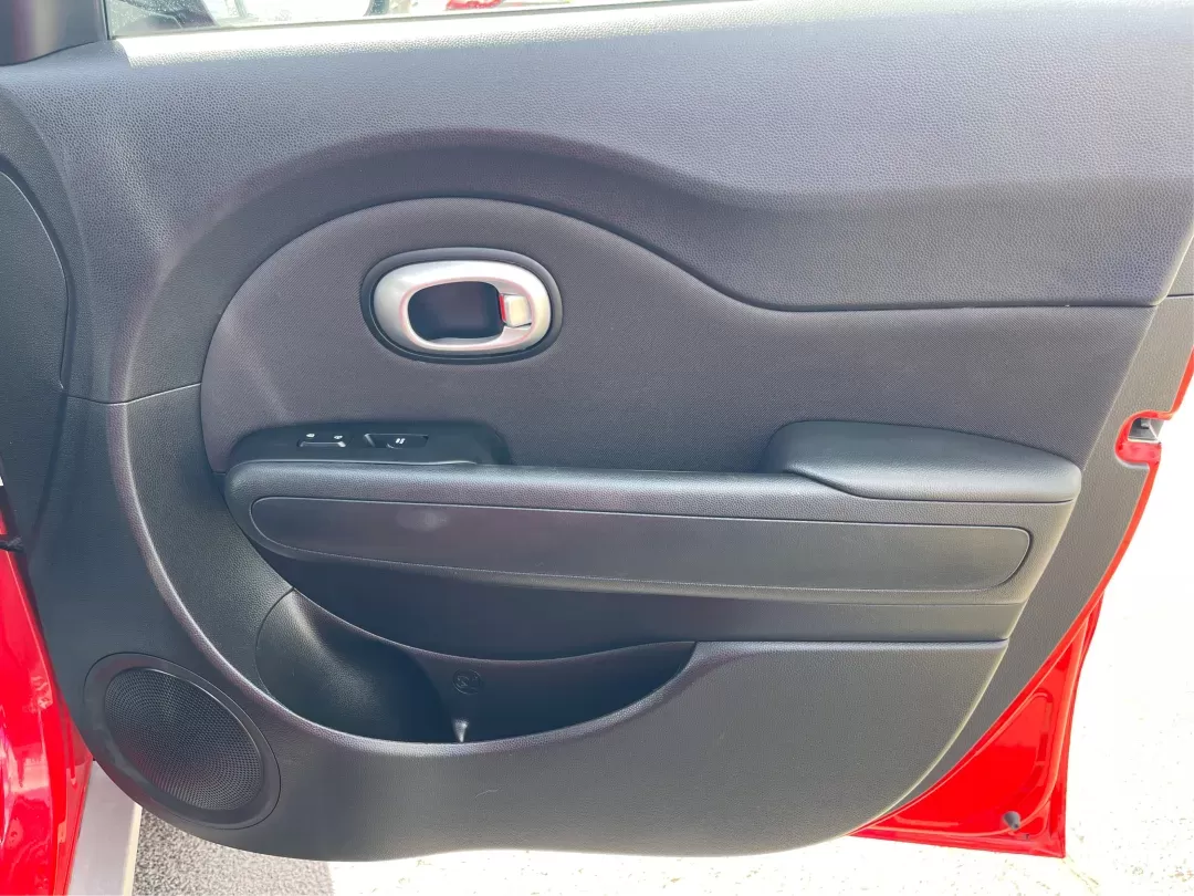 2016 Kia Soul + (KNDJP3A54G7) with an Other engine, located at 1099 N County Rd 25A , Troy, OH, 45373, (937) 908-9800, 40.057079, -84.212883 - 2016 Kia Soul + - Photo#19