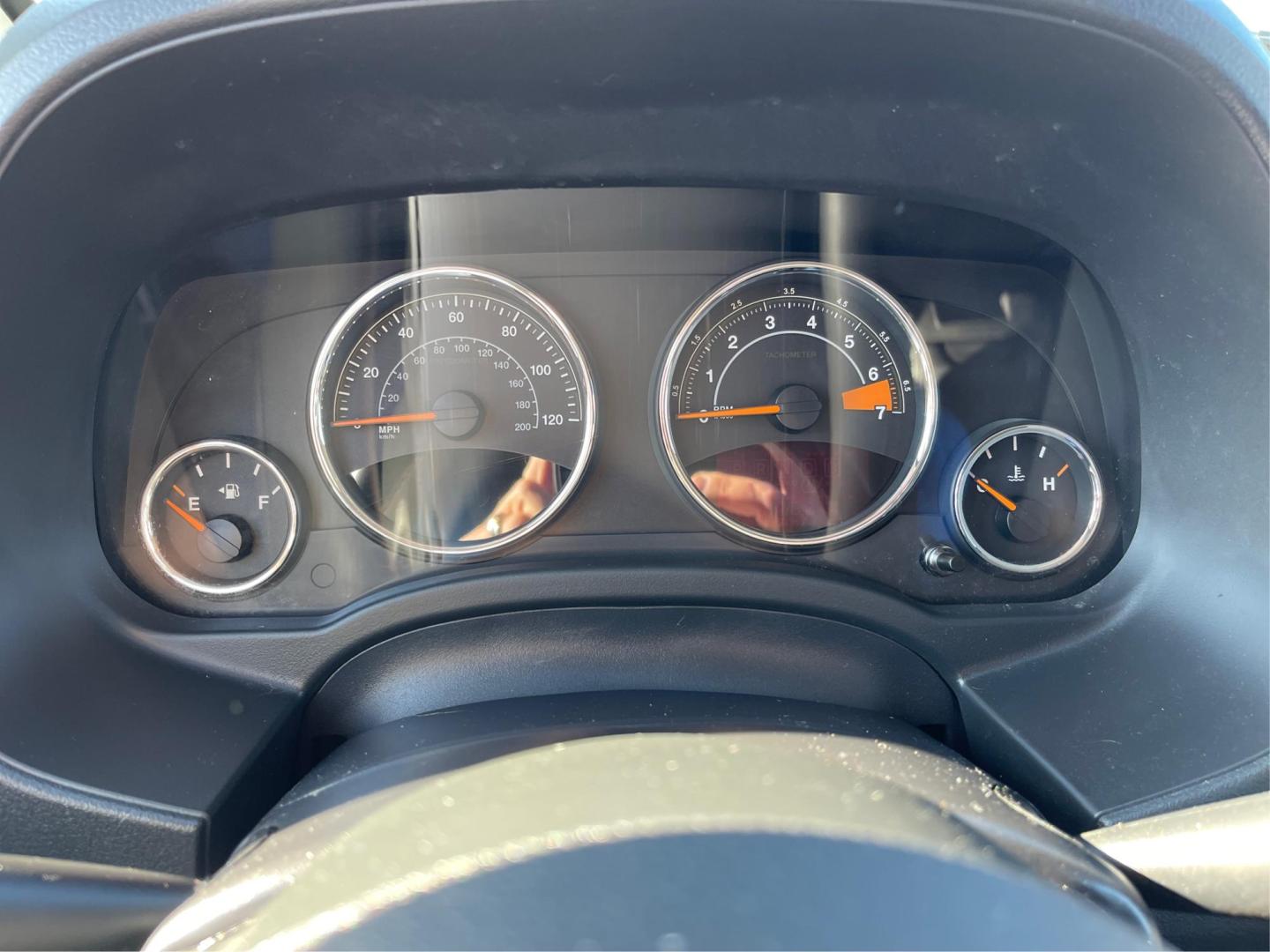 2014 Jeep Compass Latitude (1C4NJDEB7ED) with an Other engine, located at 8750 N County Rd 25A, Piqua, OH, 45356, (937) 908-9800, 40.164391, -84.232513 - Photo#14