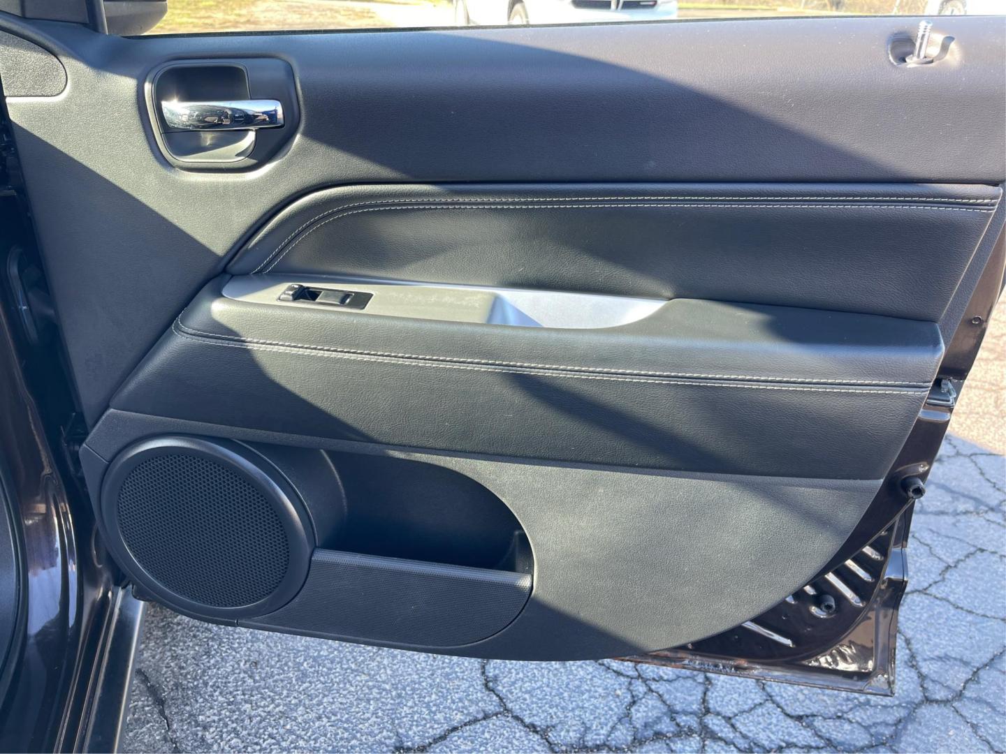 2014 Jeep Compass Latitude (1C4NJDEB7ED) with an Other engine, located at 8750 N County Rd 25A, Piqua, OH, 45356, (937) 908-9800, 40.164391, -84.232513 - Photo#18