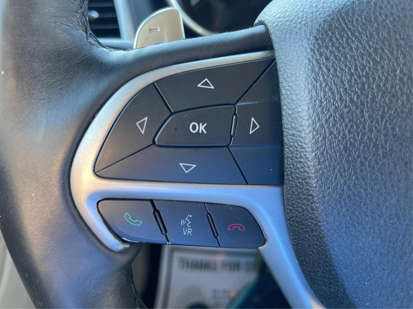 2014 Jeep Grand Cherokee Limited (1C4RJFBG5EC) with an 3.6L V-6 DOHC engine, located at 880 E. National Road, Vandalia, OH, 45377, (937) 908-9800, 39.891918, -84.183594 - Photo#15