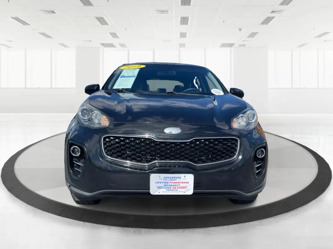 2019 Kia Sportage LX (KNDPMCACXK7) with an Theta II 2.4L I-4 gasoline direct injection engine, located at 8750 N County Rd 25A, Piqua, OH, 45356, (937) 908-9800, 40.164391, -84.232513 - Photo#6