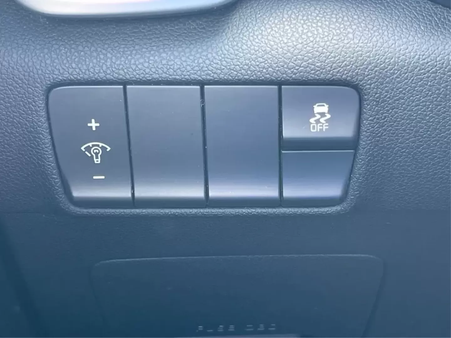 2019 Kia Sportage LX (KNDPMCACXK7) with an Theta II 2.4L I-4 gasoline direct injection engine, located at 8750 N County Rd 25A, Piqua, OH, 45356, (937) 908-9800, 40.164391, -84.232513 - Photo#15
