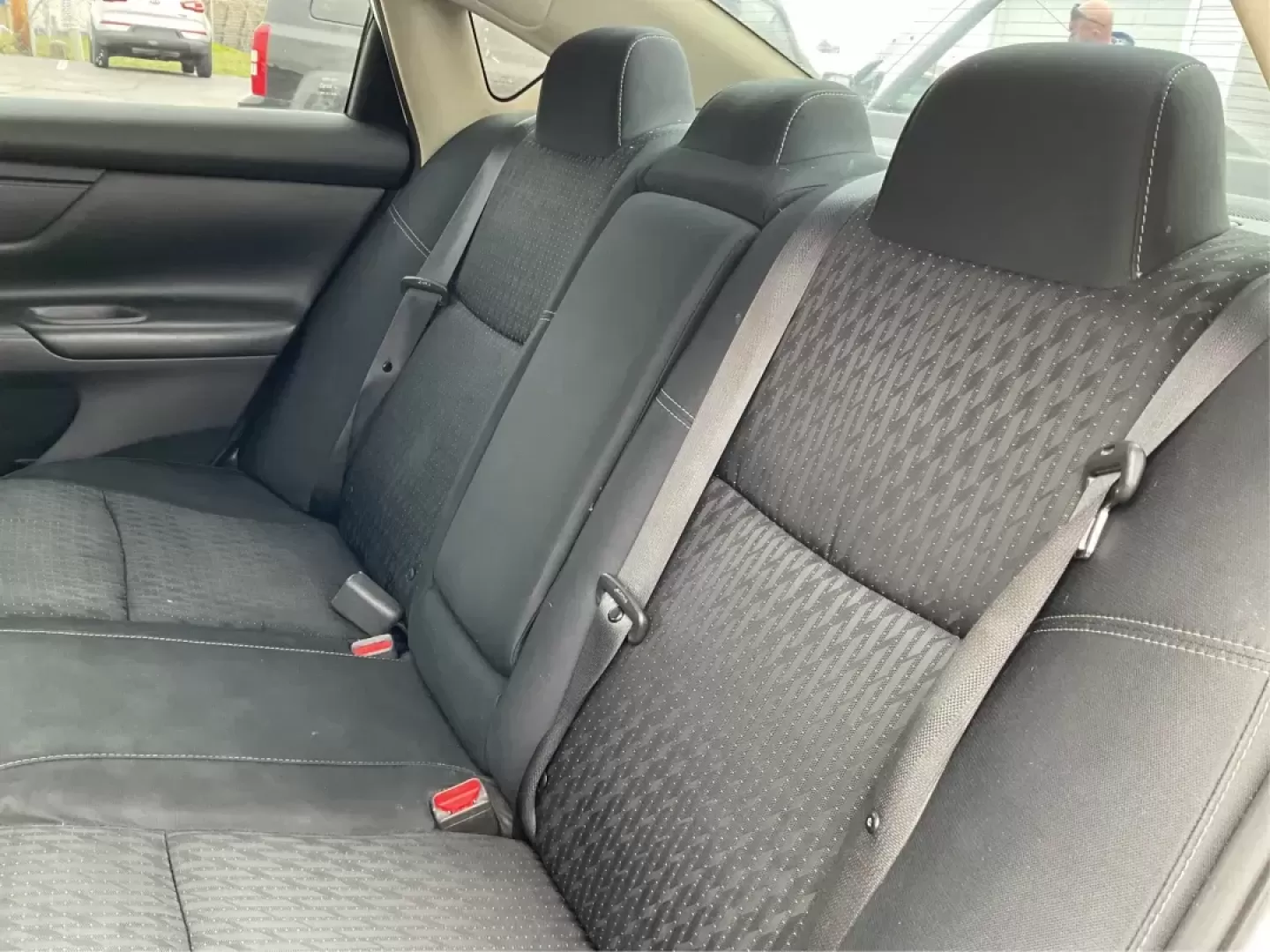 2016 Nissan Altima 2.5 S (1N4AL3AP7GN) with an 2.5L I-4 DOHC engine, located at 1951 S Dayton Lakeview Rd., New Carlisle, OH, 45344, (937) 908-9800, 39.890999, -84.050255 - Photo#9