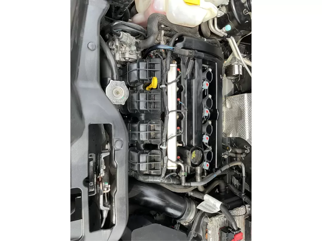 2017 Jeep Patriot Sport FWD (1C4NJPBAXHD) with an 2.4L I-4 DOHC engine, located at 4508 South Dixie Dr, Moraine, OH, 45439, (937) 908-9800, 39.689976, -84.218452 - 2017 Jeep Patriot Sport FWD - Photo#11