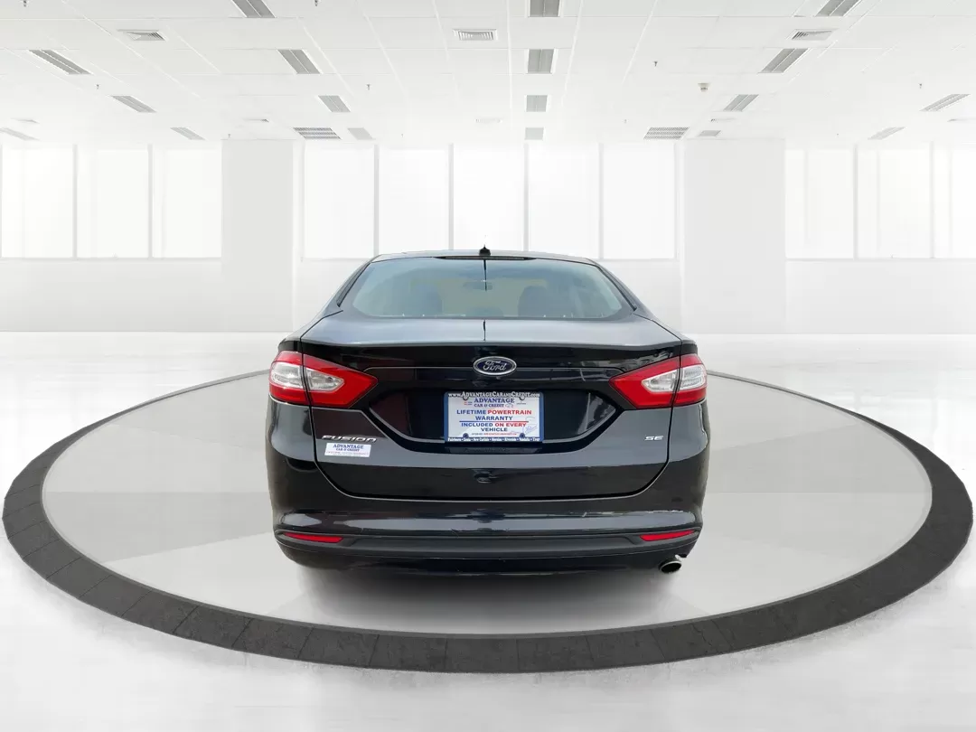 2014 Ford Fusion SE (3FA6P0H79ER) with an Duratec 2.5L I-4 DOHC engine, located at 1951 S Dayton Lakeview Rd., New Carlisle, OH, 45344, (937) 908-9800, 39.890999, -84.050255 - Photo#3
