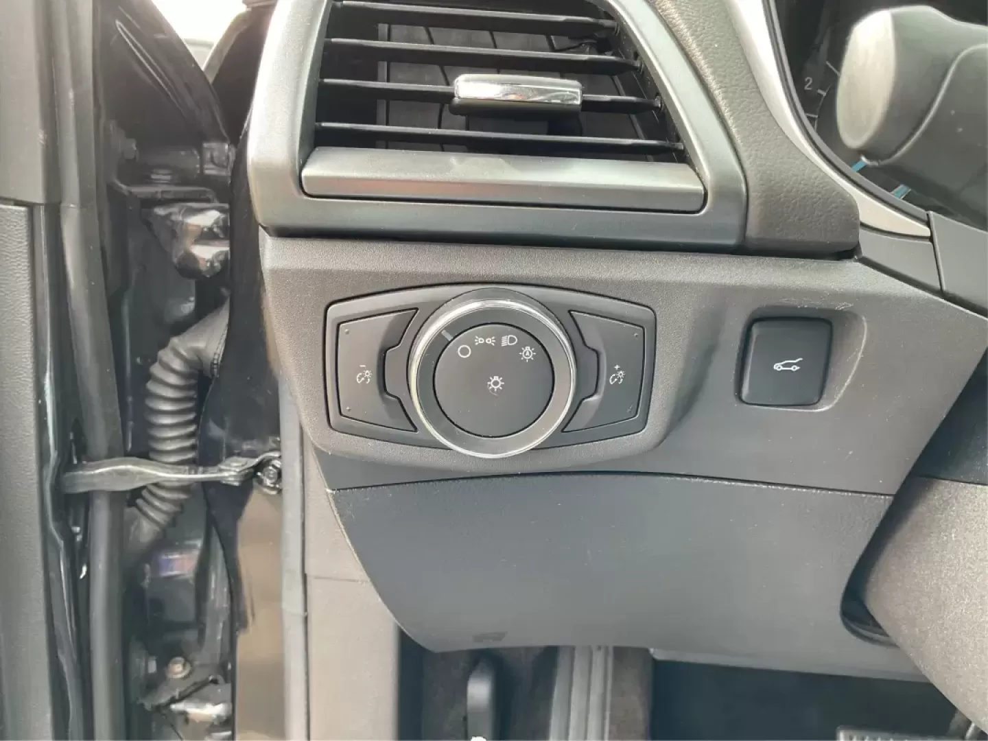 2014 Ford Fusion SE (3FA6P0H79ER) with an Duratec 2.5L I-4 DOHC engine, located at 1951 S Dayton Lakeview Rd., New Carlisle, OH, 45344, (937) 908-9800, 39.890999, -84.050255 - Photo#16