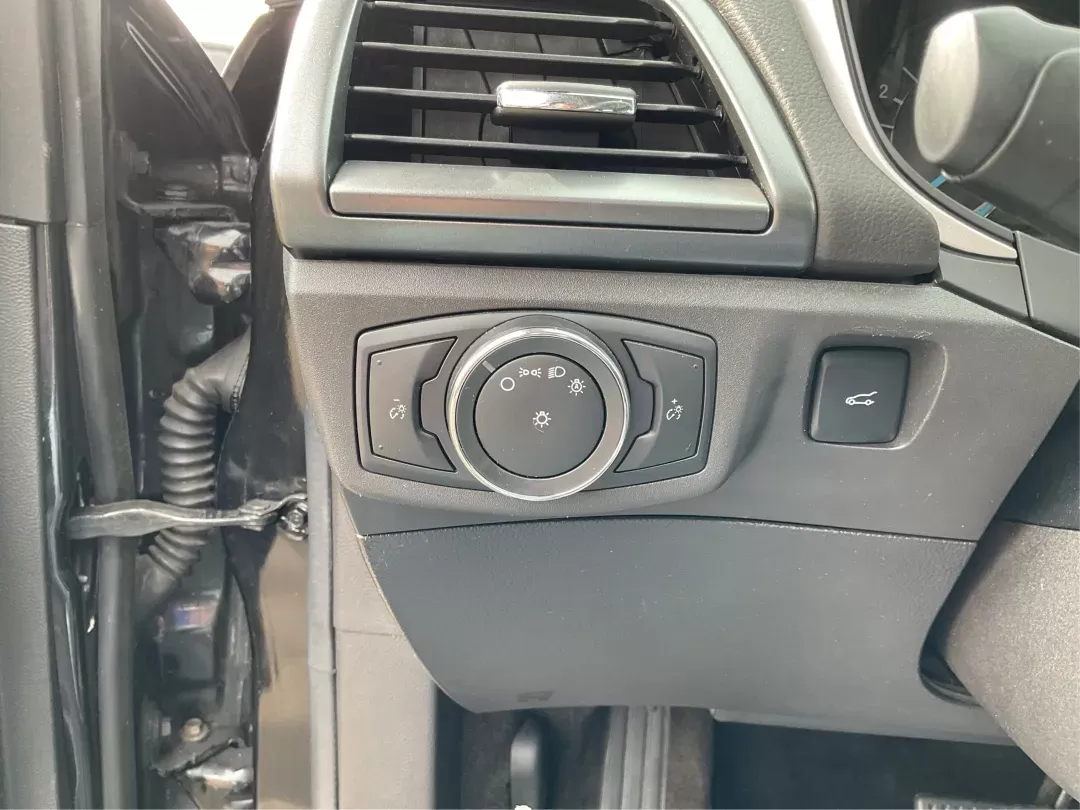2014 Ford Fusion SE (3FA6P0H79ER) with an Duratec 2.5L I-4 DOHC engine, located at 1951 S Dayton Lakeview Rd., New Carlisle, OH, 45344, (937) 908-9800, 39.890999, -84.050255 - Photo#16