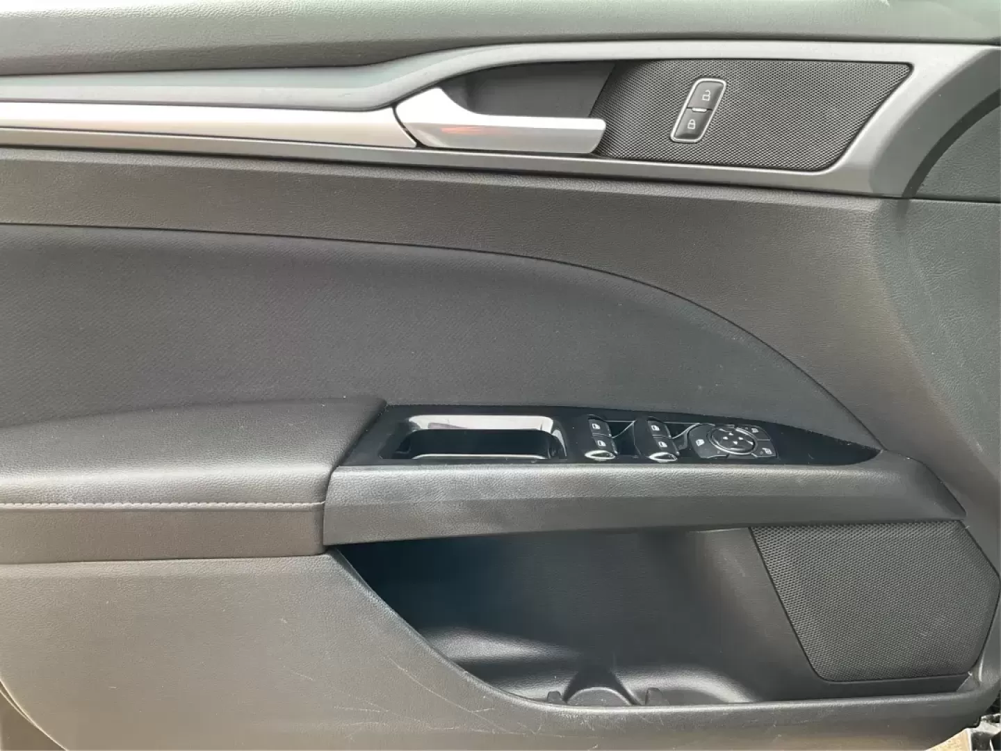 2014 Ford Fusion SE (3FA6P0H79ER) with an Duratec 2.5L I-4 DOHC engine, located at 1951 S Dayton Lakeview Rd., New Carlisle, OH, 45344, (937) 908-9800, 39.890999, -84.050255 - Photo#18