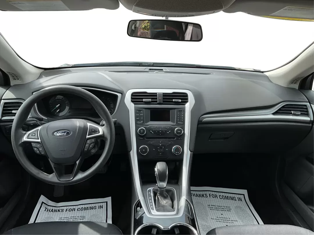 2014 Ford Fusion SE (3FA6P0H79ER) with an Duratec 2.5L I-4 DOHC engine, located at 1951 S Dayton Lakeview Rd., New Carlisle, OH, 45344, (937) 908-9800, 39.890999, -84.050255 - Photo#20