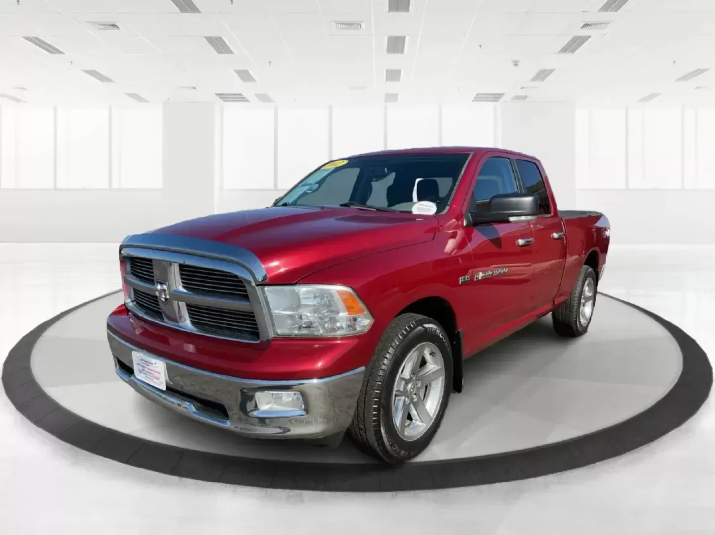 2012 Ram 1500 SLT (1C6RD7GT9CS) with an HEMI 5.7L V-8 variable valve control engine, located at 1951 S Dayton Lakeview Rd., New Carlisle, OH, 45344, (937) 908-9800, 39.890999, -84.050255 - 2012 Ram 1500 SLT - Photo#7