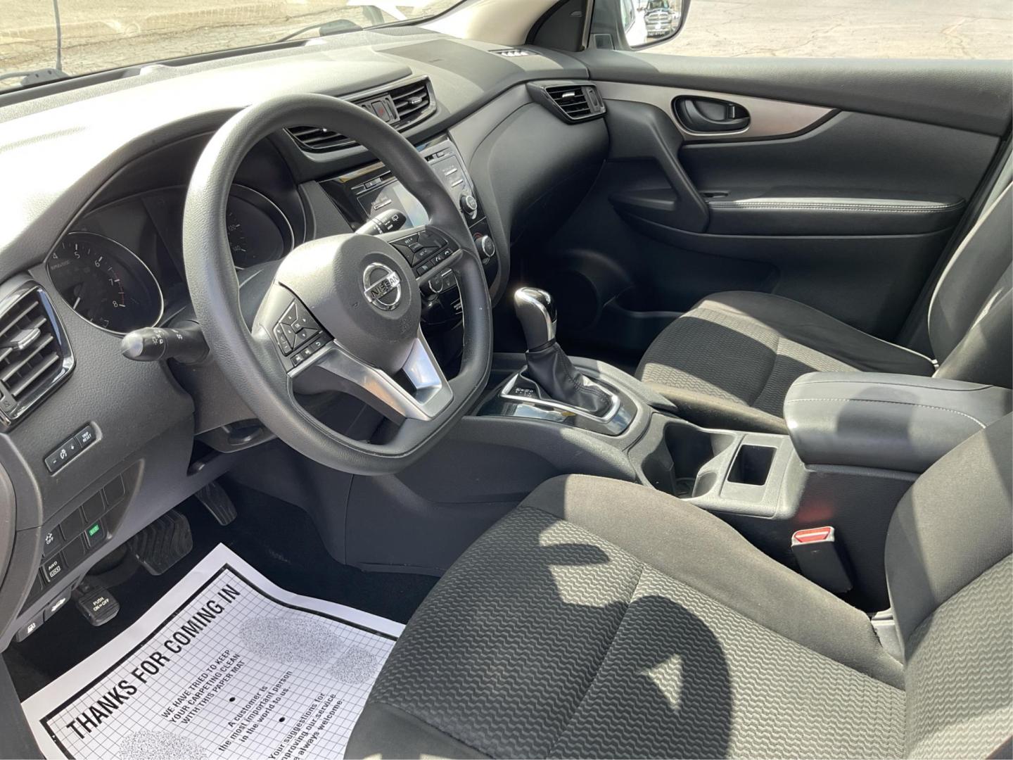 2018 Nissan Rogue Sport S (JN1BJ1CRXJW) with an 2L I-4 gasoline direct injection engine, located at 1951 S Dayton Lakeview Rd., New Carlisle, OH, 45344, (937) 908-9800, 39.890999, -84.050255 - 2018 Nissan Rogue Sport S - Photo#8