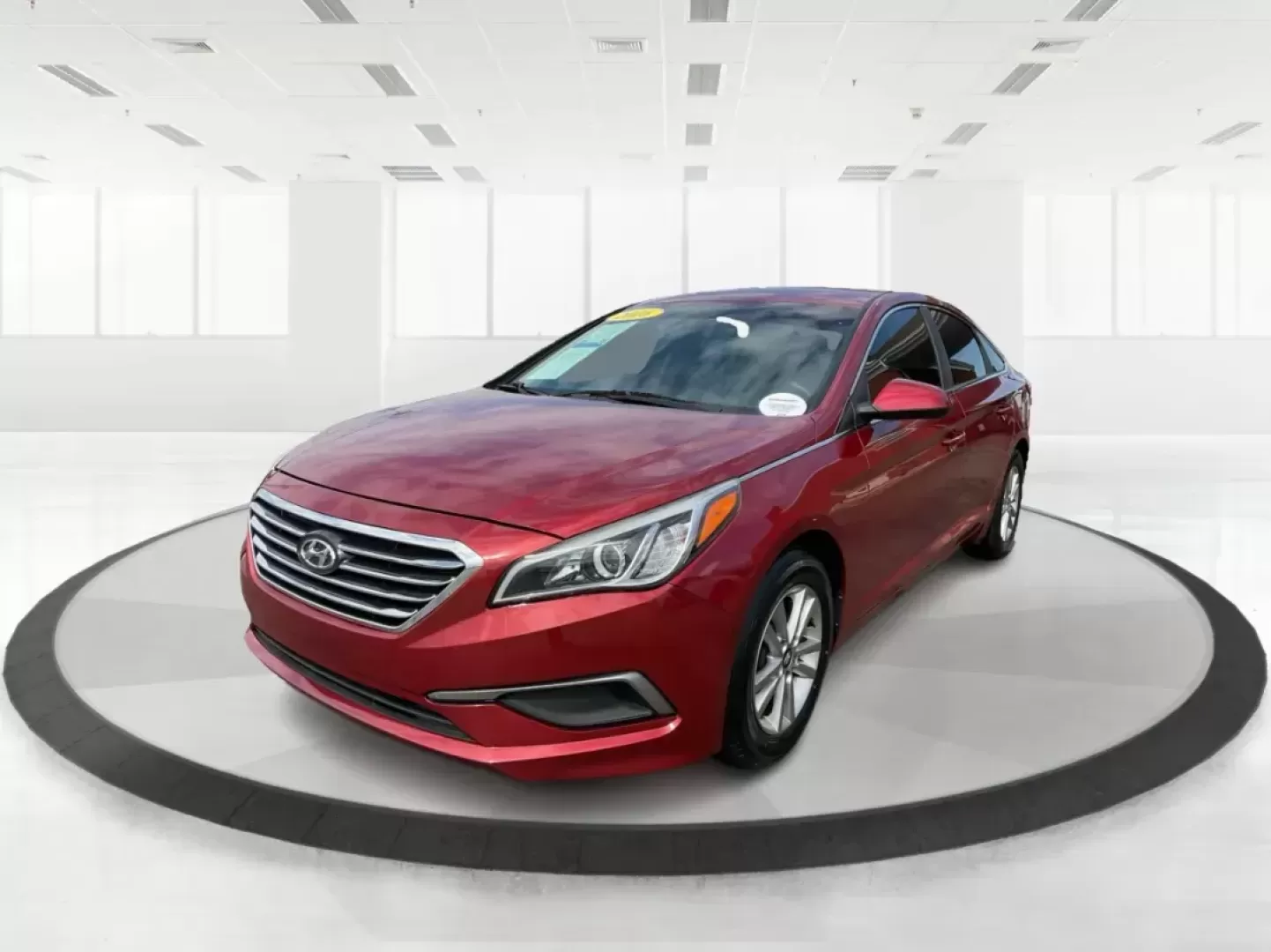 2016 Hyundai Sonata SE (5NPE24AF9GH) with an 2.4L I-4 gasoline direct injection engine, located at 1230 East Main St, Xenia, OH, 45385, (937) 908-9800, 39.688026, -83.910172 - 2016 Hyundai Sonata SE - Photo#7