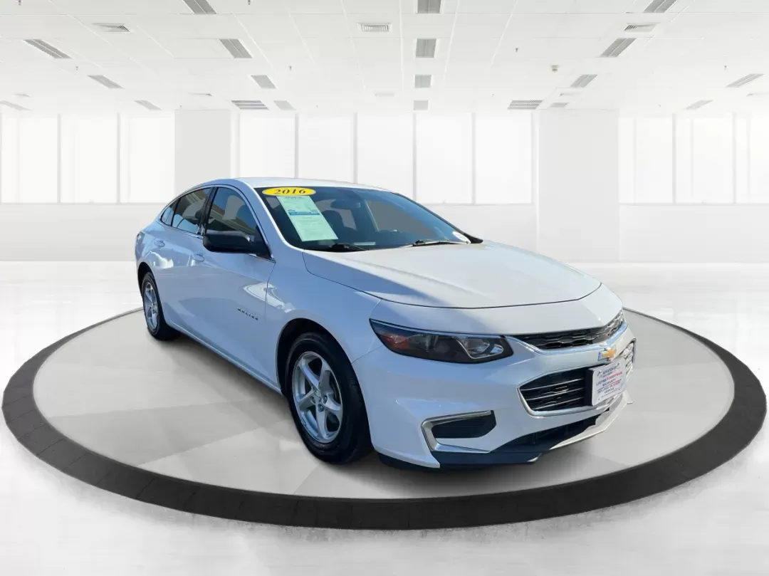 photo of 2016 Chevrolet Malibu LS
