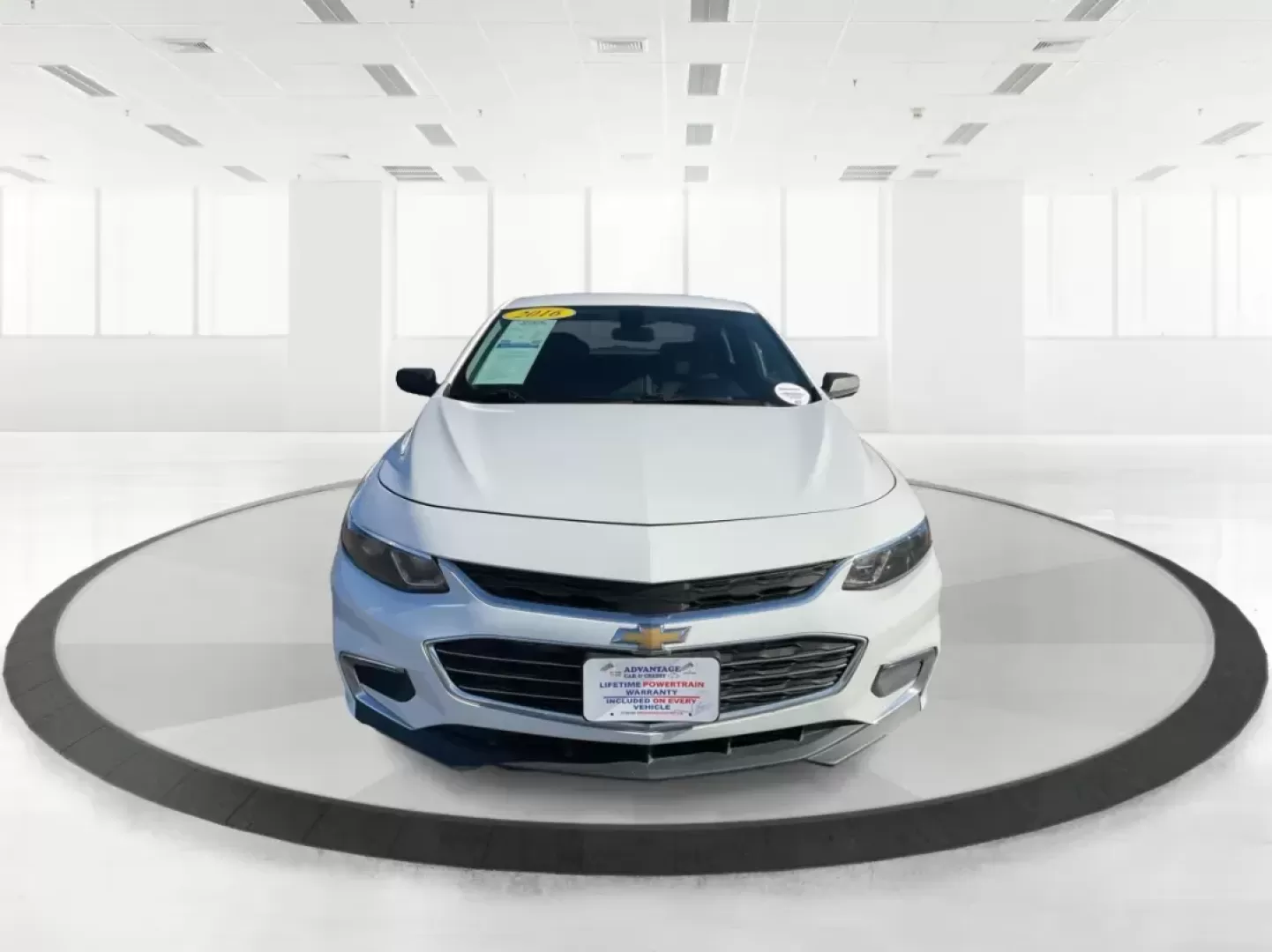2016 Chevrolet Malibu LS (1G1ZB5ST7GF) with an ECOTEC 1.5L I-4 gasoline direct injection engine, located at 8750 N County Rd 25A, Piqua, OH, 45356, (937) 908-9800, 40.164391, -84.232513 - Photo#6