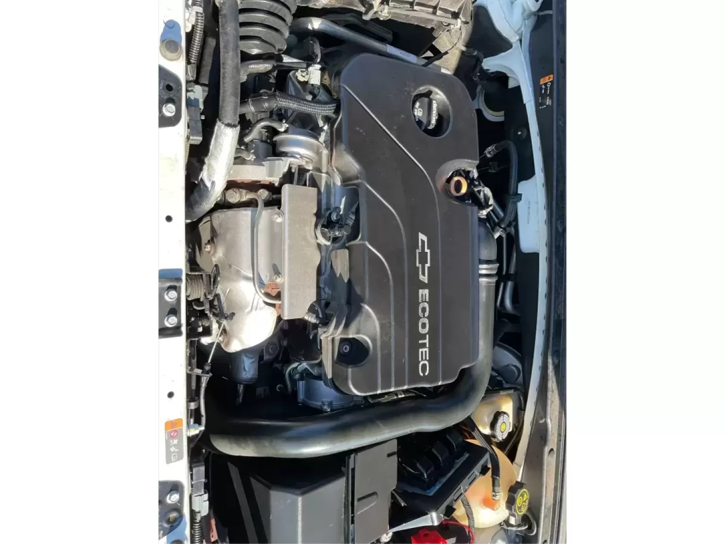 2016 Chevrolet Malibu LS (1G1ZB5ST7GF) with an ECOTEC 1.5L I-4 gasoline direct injection engine, located at 8750 N County Rd 25A, Piqua, OH, 45356, (937) 908-9800, 40.164391, -84.232513 - Photo#10