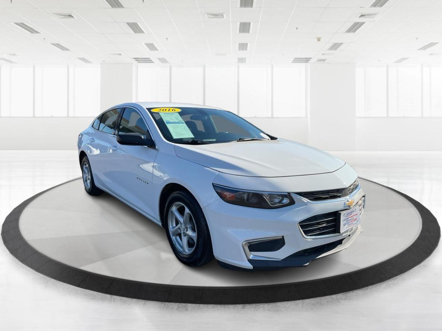 2016 Chevrolet Malibu LS (1G1ZB5ST7GF) with an ECOTEC 1.5L I-4 gasoline direct injection engine, located at 8750 N County Rd 25A, Piqua, OH, 45356, (937) 908-9800, 40.164391, -84.232513 - Photo#0