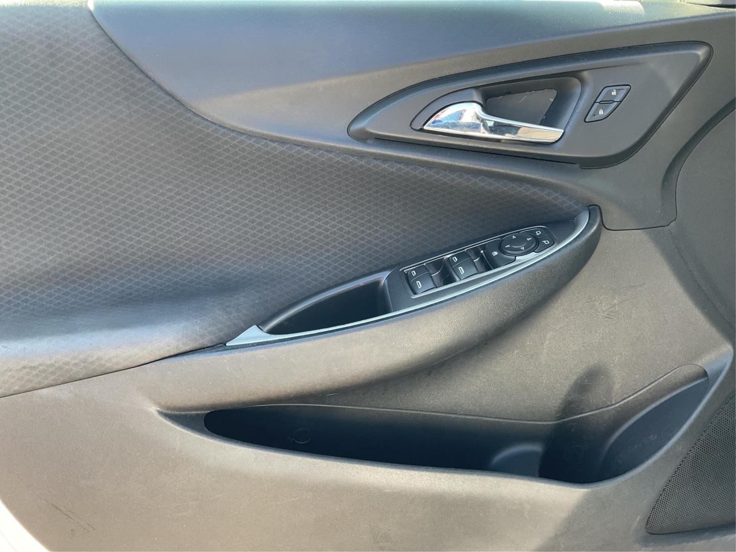 2016 Chevrolet Malibu LS (1G1ZB5ST7GF) with an ECOTEC 1.5L I-4 gasoline direct injection engine, located at 8750 N County Rd 25A, Piqua, OH, 45356, (937) 908-9800, 40.164391, -84.232513 - Photo#17