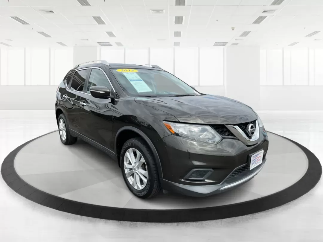 2015 Nissan Rogue SV (KNMAT2MV6FP) with an 2.5L I-4 DOHC engine, located at 1230 East Main St, Xenia, OH, 45385, (937) 908-9800, 39.688026, -83.910172 - 2015 Nissan Rogue SV - Photo#0
