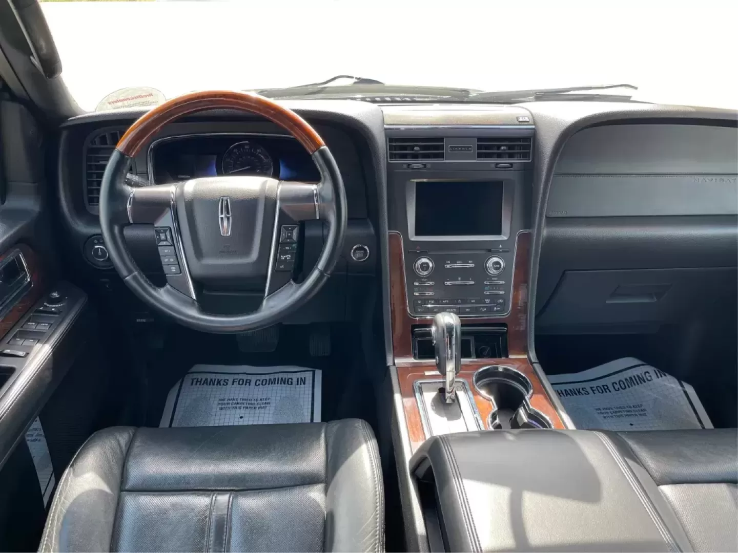 2015 Lincoln Navigator Base (5LMJJ2JT1FE) with an Other engine, located at 1184 Kauffman Ave, Fairborn, OH, 45324, (937) 908-9800, 39.807072, -84.030914 - Photo#20