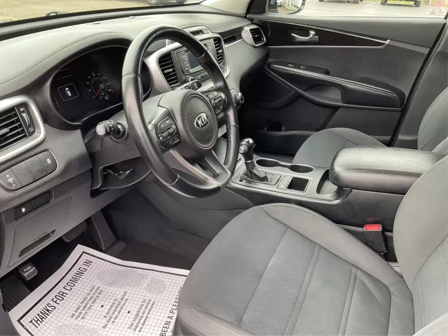 2016 Kia Sorento 2.4L LX (5XYPGDA39GG) with an 2.4L I-4 gasoline direct injection engine, located at 1099 N County Rd 25A, Troy, OH, 45373, (937) 908-9800, 40.057079, -84.212883 - Photo#9