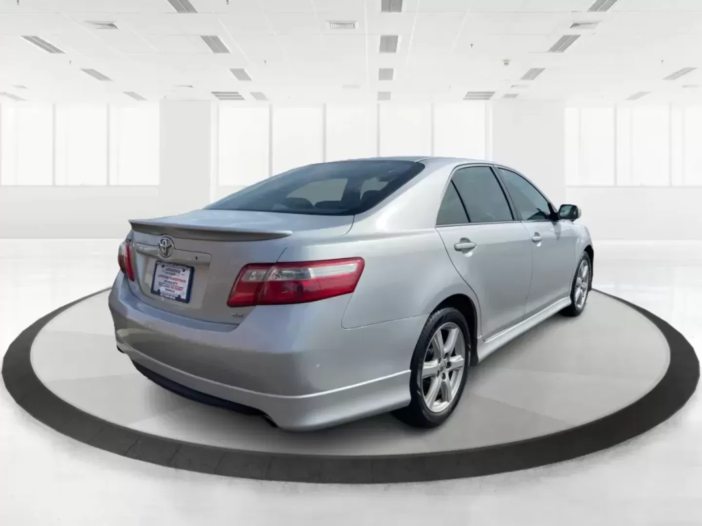 2009 Toyota Camry SE V6 (4T1BK46K39U) with an 3.5L V-6 DOHC engine, located at 401 Woodman Dr, Riverside, OH, 45431, (937) 908-9800, 39.760899, -84.123421 - 2009 Toyota Camry SE V6 - Photo#2
