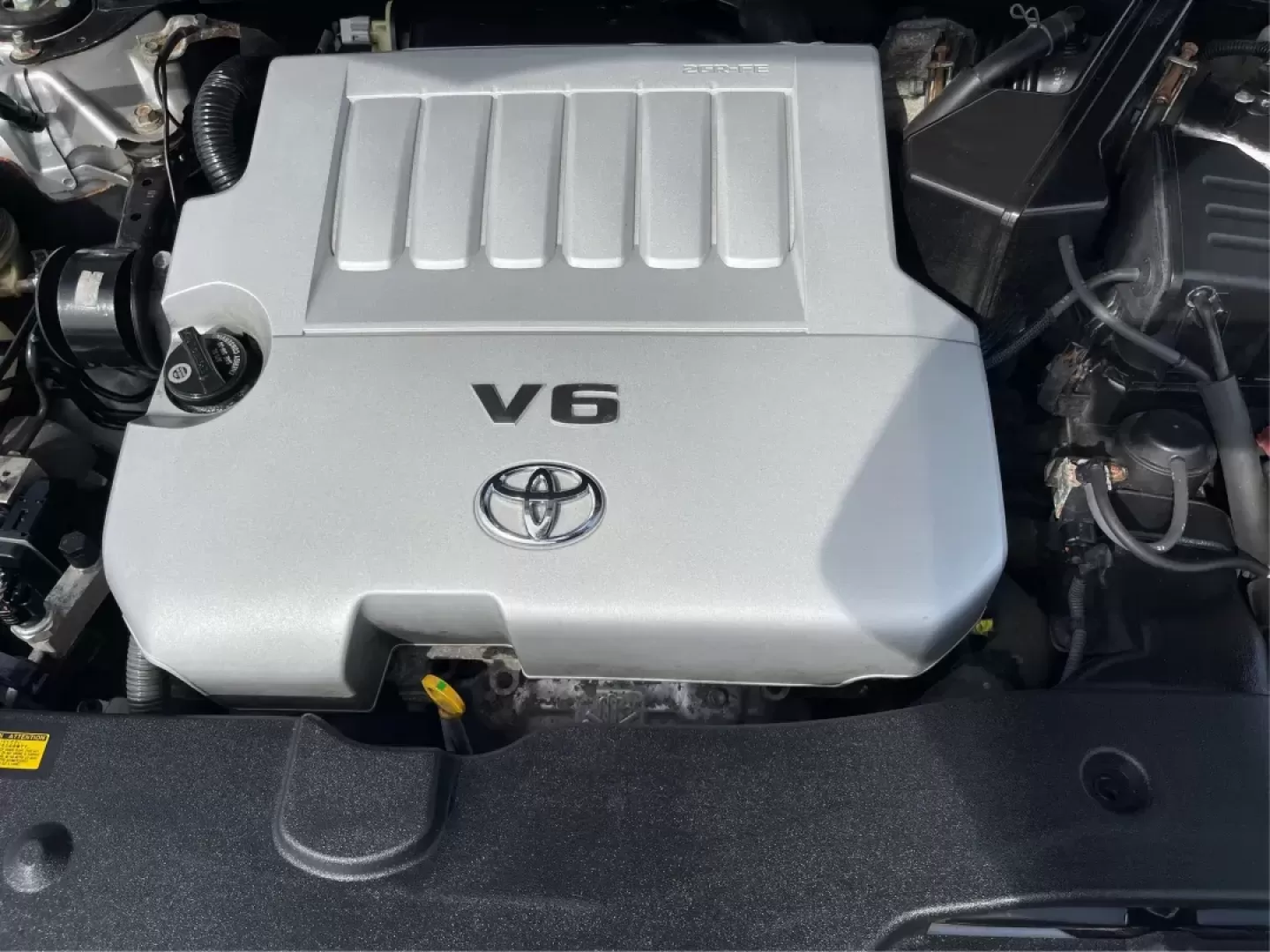 2009 Toyota Camry SE V6 (4T1BK46K39U) with an 3.5L V-6 DOHC engine, located at 401 Woodman Dr, Riverside, OH, 45431, (937) 908-9800, 39.760899, -84.123421 - 2009 Toyota Camry SE V6 - Photo#10