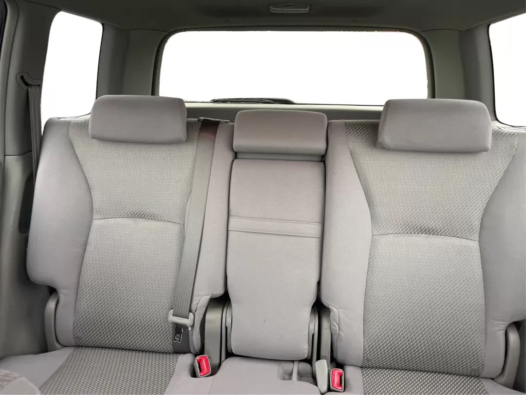 2007 Toyota Highlander V6 | Sport V6 (JTEGP21A370) with an 3.3L V-6 DOHC engine, located at 1230 East Main St, Xenia, OH, 45385, (937) 908-9800, 39.688026, -83.910172 - 2007 Toyota Highlander V6 | Sport V6 - Photo#13