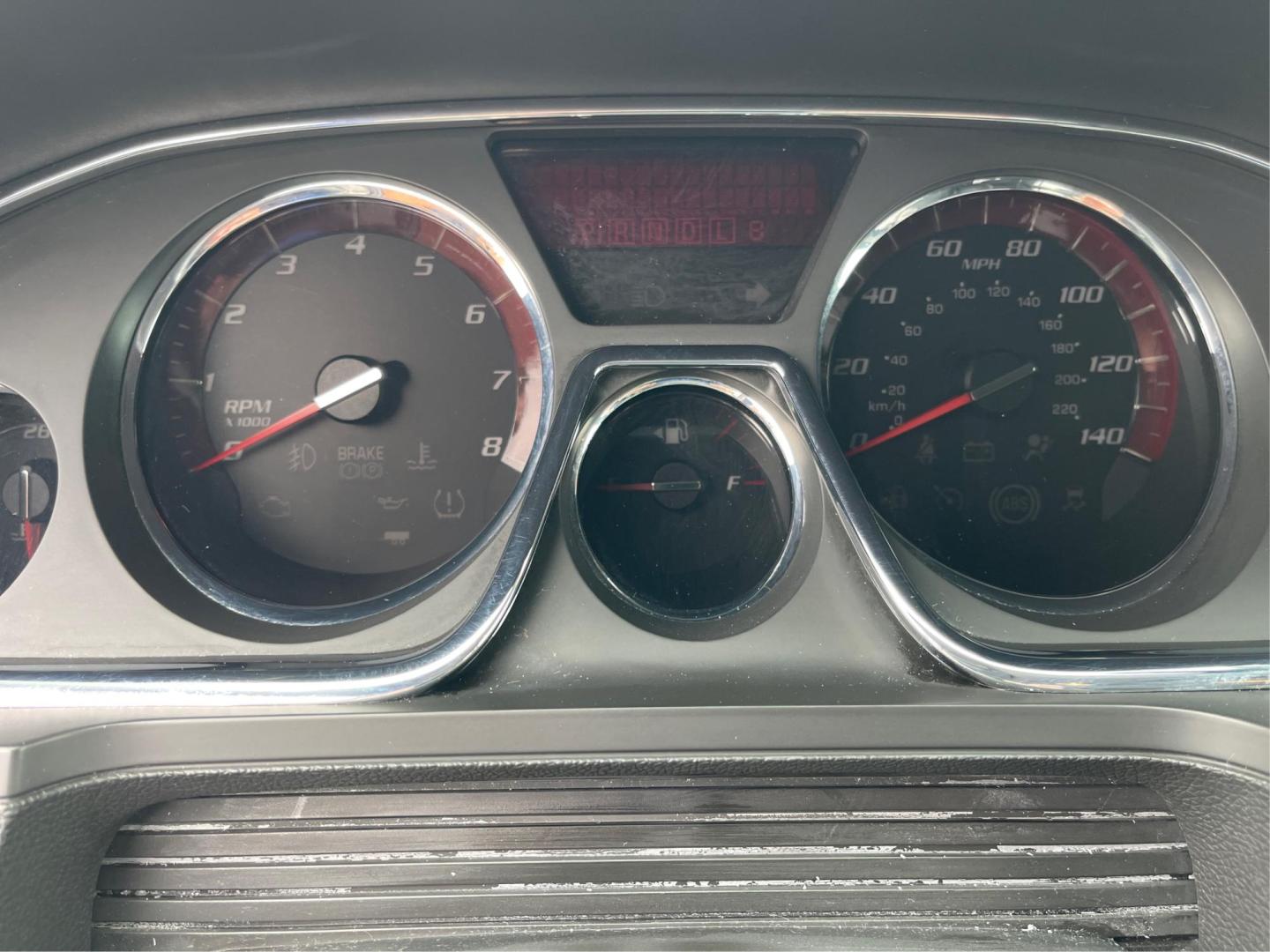 2014 GMC Acadia SLT-1 (1GKKVRKD2EJ) with an 3.6L V-6 gasoline direct injection engine, located at 1099 N County Rd 25A, Troy, OH, 45373, (937) 908-9800, 40.057079, -84.212883 - Photo#14