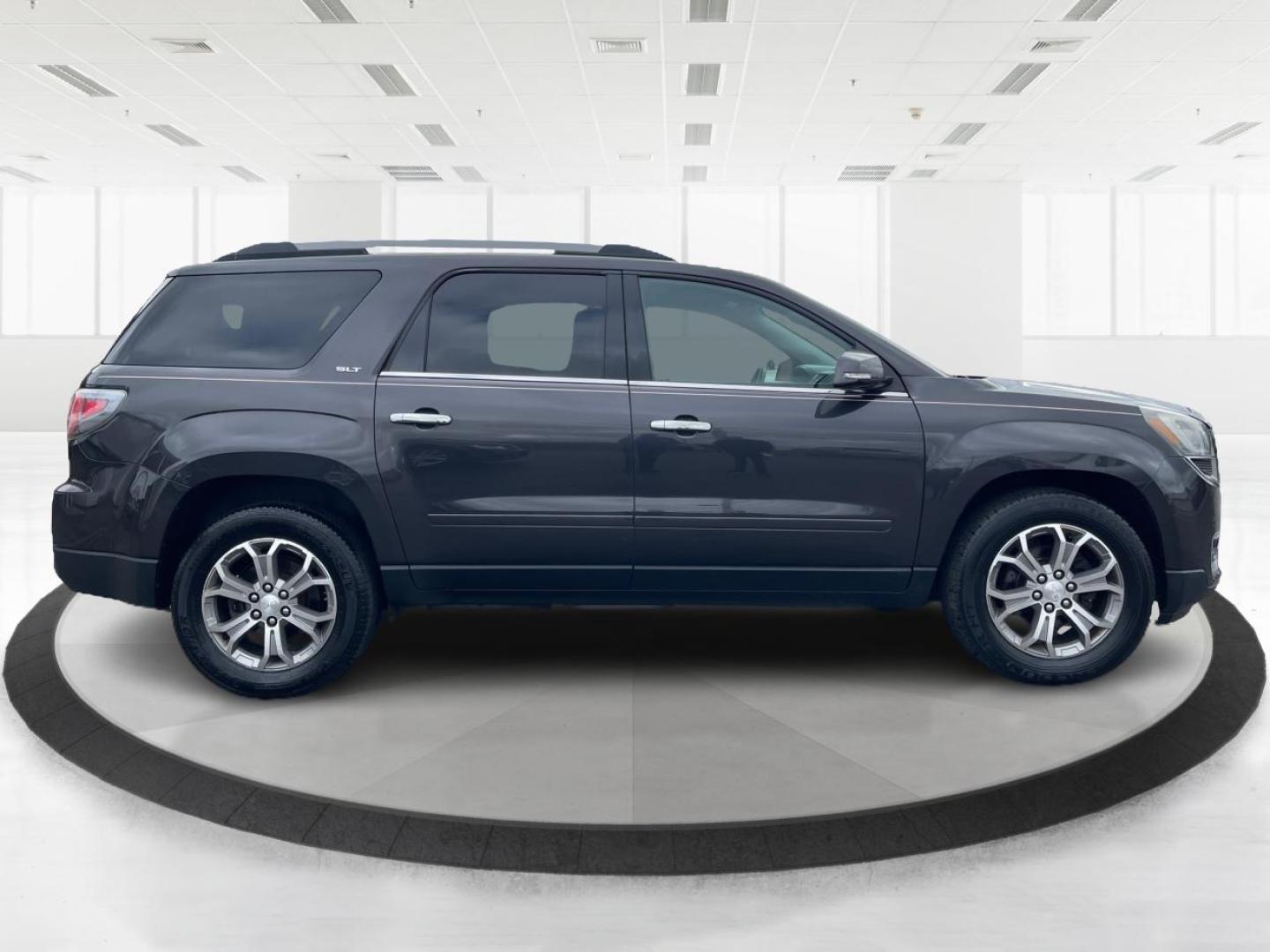2014 GMC Acadia SLT-1 (1GKKVRKD2EJ) with an 3.6L V-6 gasoline direct injection engine, located at 1099 N County Rd 25A, Troy, OH, 45373, (937) 908-9800, 40.057079, -84.212883 - Photo#1