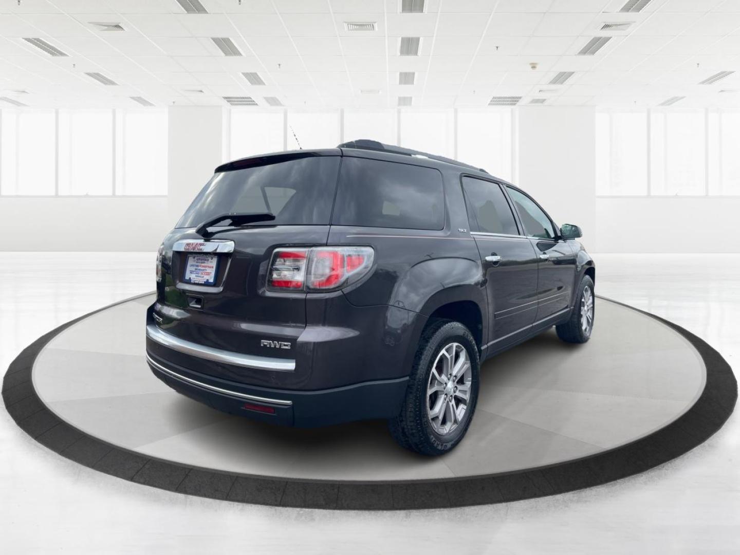 2014 GMC Acadia SLT-1 (1GKKVRKD2EJ) with an 3.6L V-6 gasoline direct injection engine, located at 1099 N County Rd 25A, Troy, OH, 45373, (937) 908-9800, 40.057079, -84.212883 - Photo#2