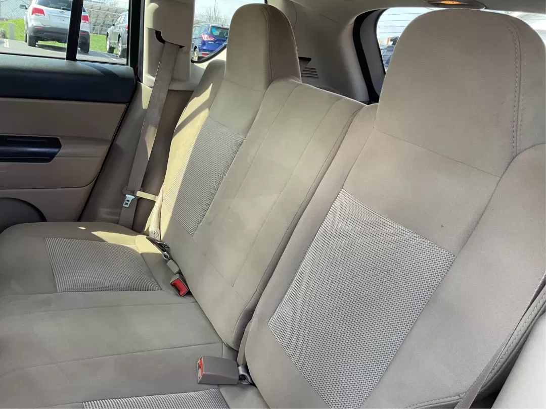 2013 Jeep Compass Latitude (1C4NJDEB6DD) with an 2.4L I-4 DOHC engine, located at 1184 Kauffman Ave, Fairborn, OH, 45324, (937) 908-9800, 39.807072, -84.030914 - Photo#9