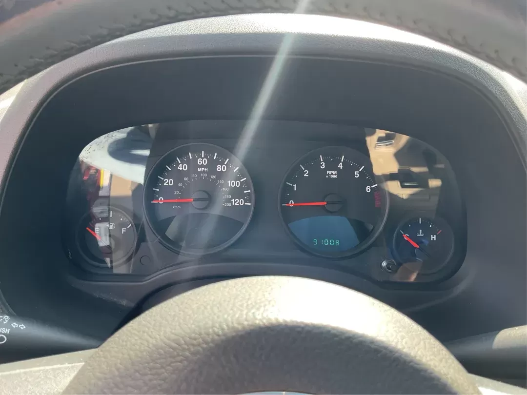 2013 Jeep Compass Latitude (1C4NJDEB6DD) with an 2.4L I-4 DOHC engine, located at 1184 Kauffman Ave, Fairborn, OH, 45324, (937) 908-9800, 39.807072, -84.030914 - Photo#14