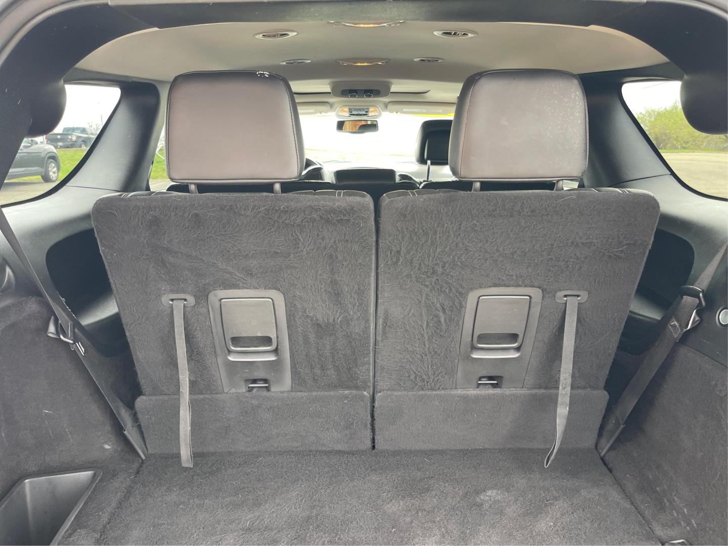 2012 Dodge Durango Citadel (1C4SDJET9CC) with an 3.6L V-6 DOHC engine, located at 8750 N County Rd 25A, Piqua, OH, 45356, (937) 908-9800, 40.164391, -84.232513 - Photo#11